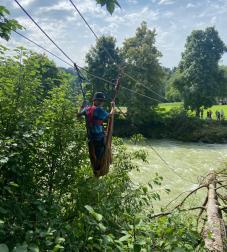 Seilbahn über Fluss